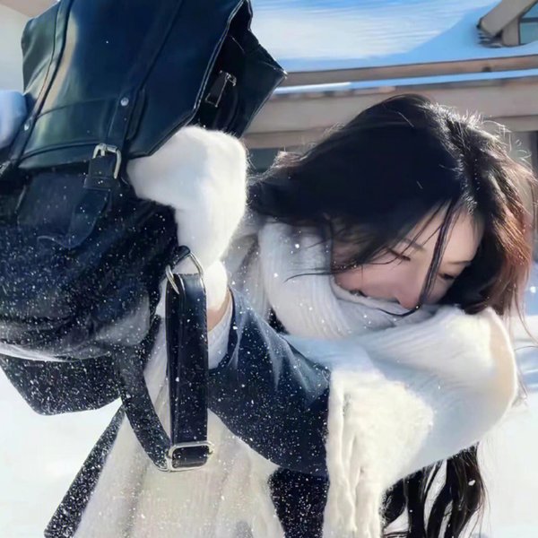 警花变色龙